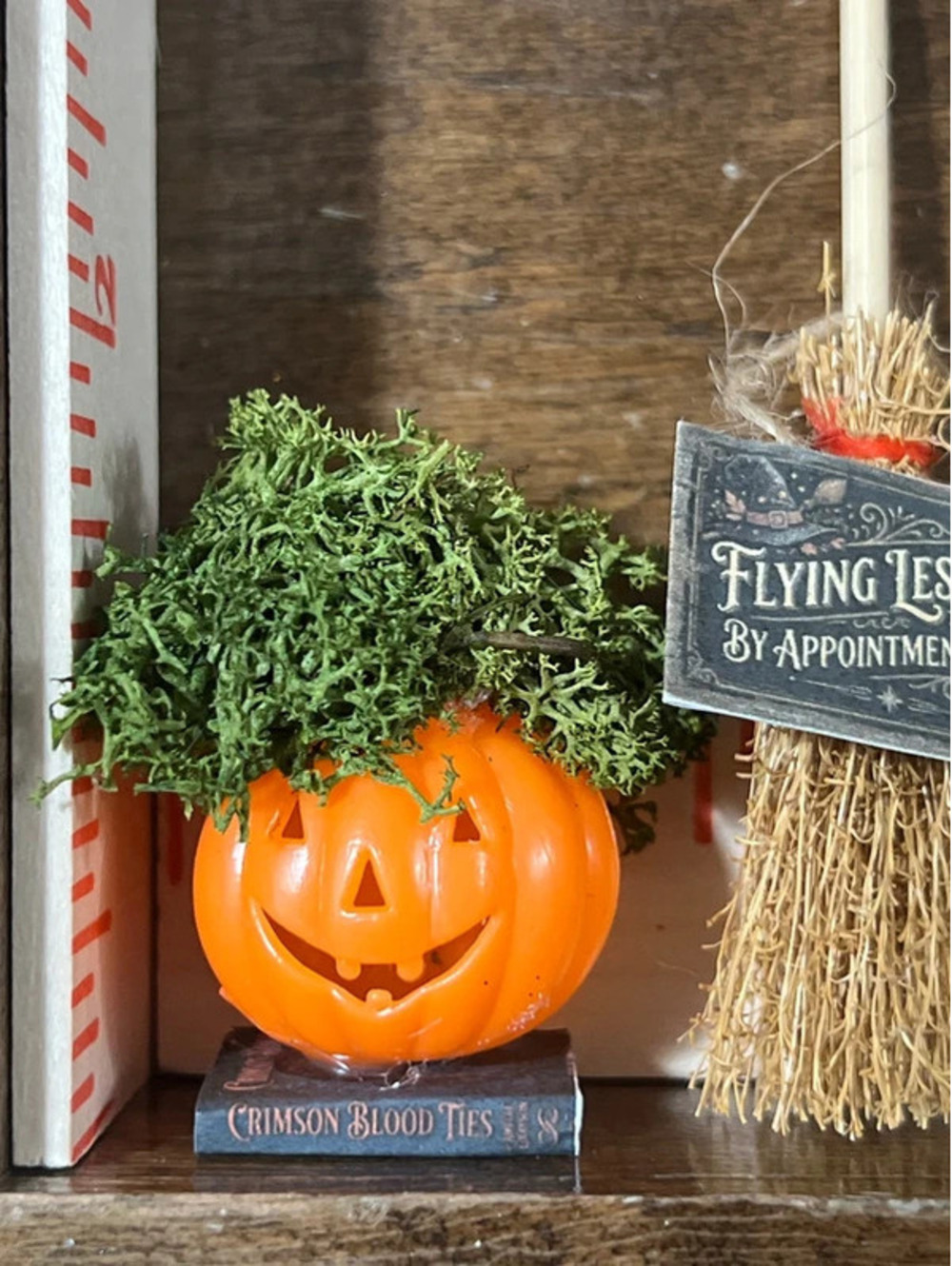 Mini Halloween Jack-oโ-lantern and Broom